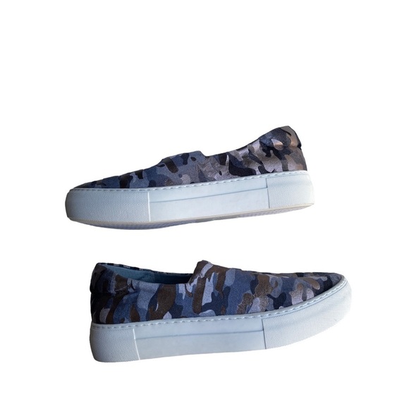 J/Slides Ariana Women's Slip On's Camo | Size: 7.5 - Picture 6 of 15